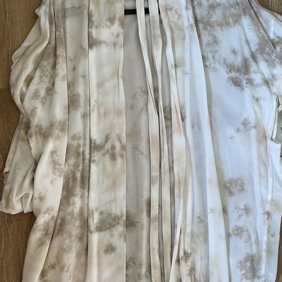 Sea dog design robe - Picture 2 of 3